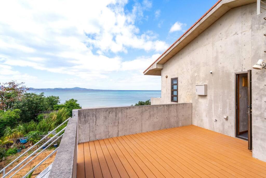 ヴィラ カエルラ Nago Exterior foto